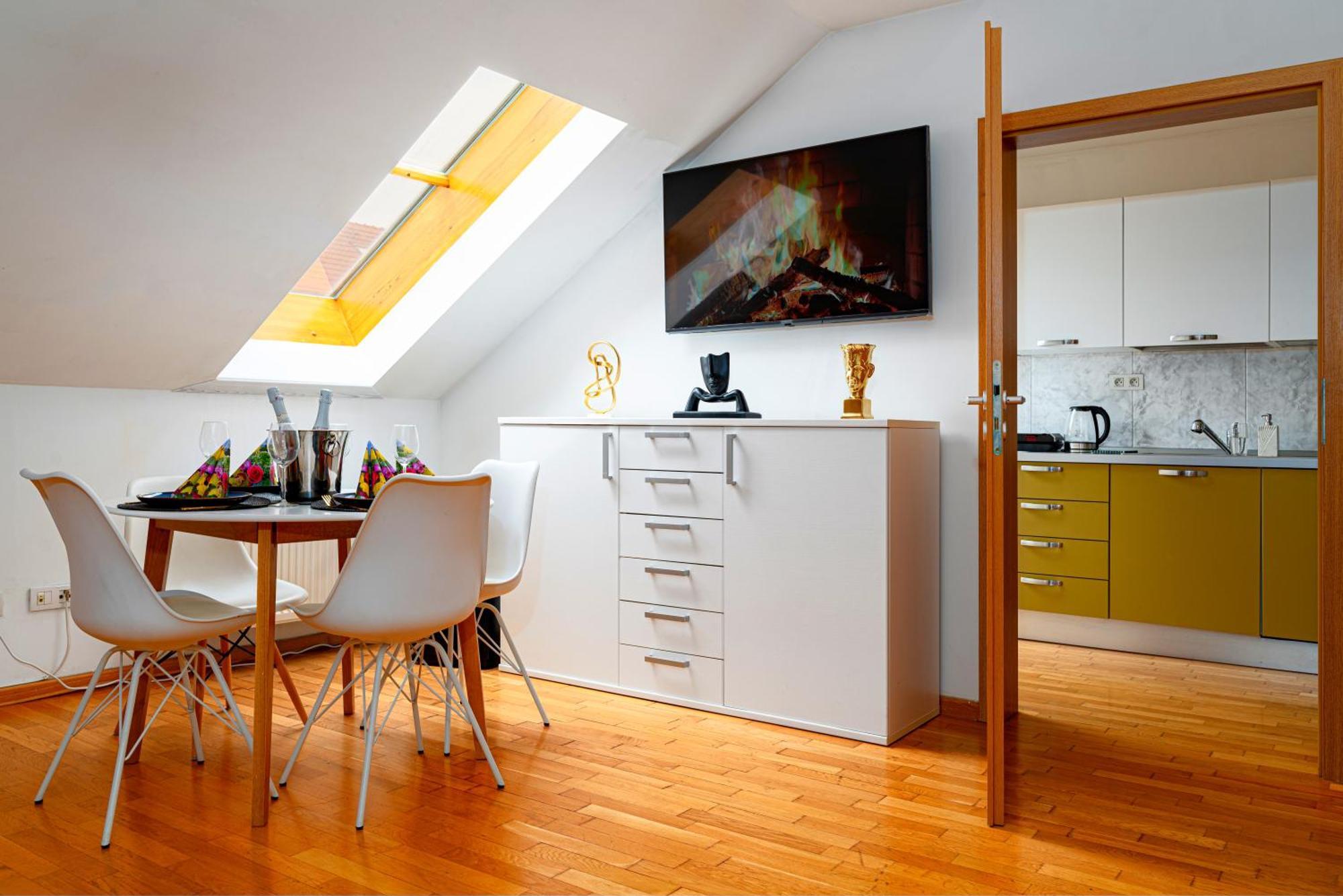 Golden River Apartment Prague Luaran gambar
